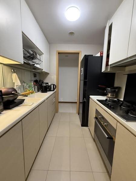 A Treasure Trove, 58 Punggol Walk, Hougang / Punggol / Sengkang, Room Rental, 130 sqft, Condominium For Rent, by Jess Tan, 500285476 - Kitchen - PropertyGuru.com.sg