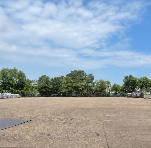 Up to 200,000sf Hardground Open yard with Power/Water supply near Pandan Loop, Buona Vista / West Coast / Clementi New Town, 200,000 sqft, Land Only For Rent, by Marjorie Teo, 500285482 - CommercialGuru.com.sg