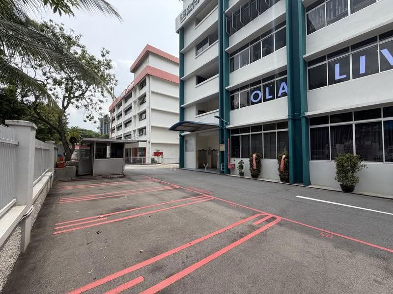 Kimly Industrial Building, 3 New Industrial Road, Hougang / Punggol / Sengkang, 1,313 sqft, Light Industrial (B1) For Rent, by Ben Yeo, 500285483 - Exterior - CommercialGuru.com.sg