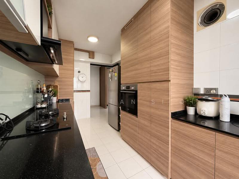 550B Segar Road, 550B Segar Road, Dairy Farm / Bukit Panjang / Choa Chu Kang, 3 Bedrooms, 1,216 sqft, HDB Flat For Sale, by Sheryl Tan Si Qi, 500285501 - Kitchen - PropertyGuru.com.sg