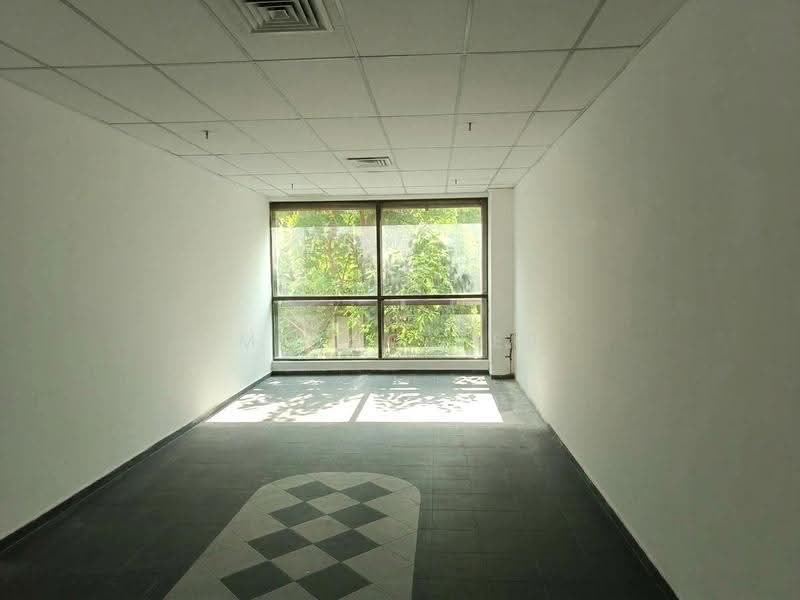 Lucky Plaza, 304 Orchard Road, Orchard / River Valley, 382 sqft, Mall Shop For Rent, by Midco Tee, 500285503 - Interior - CommercialGuru.com.sg