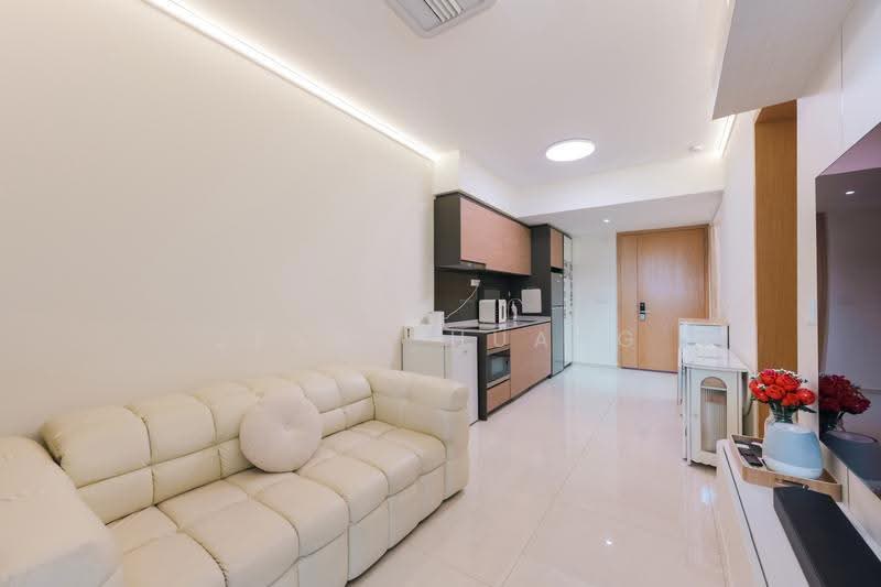 Midwood, 8 Hillview Rise, Dairy Farm / Bukit Panjang / Choa Chu Kang, 1 Bedroom, 549 sqft, Condominium For Sale, by Jenna Huang, 500285504 - Living Room - PropertyGuru.com.sg