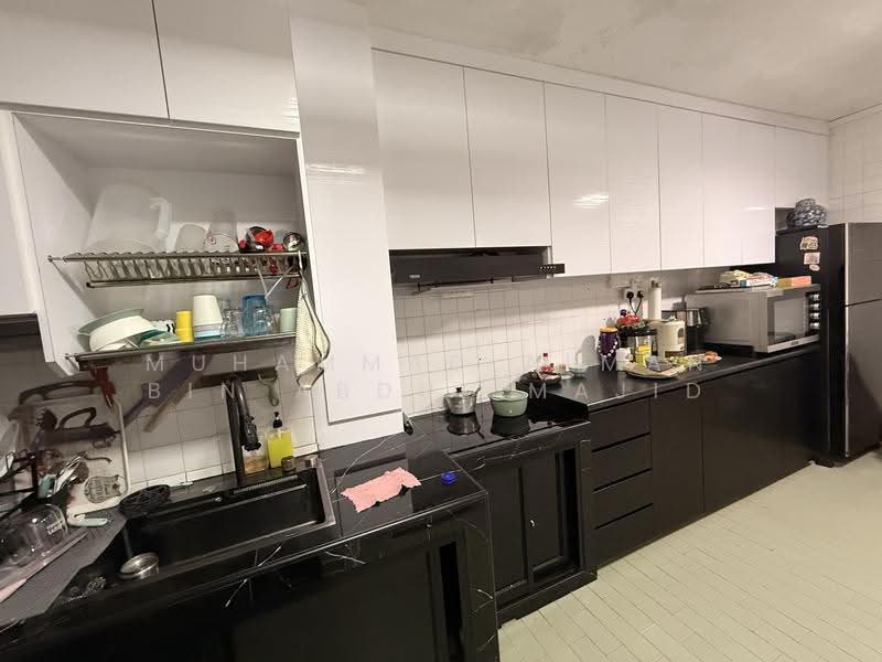 107 Bedok Reservoir Road, 107 Bedok Reservoir Road, Bedok / Upper East Coast, 2 Bedrooms, 722 sqft, HDB Flat For Sale, by Muhammad Alman Bin Abdul Majid, 500285506 - Kitchen - PropertyGuru.com.sg