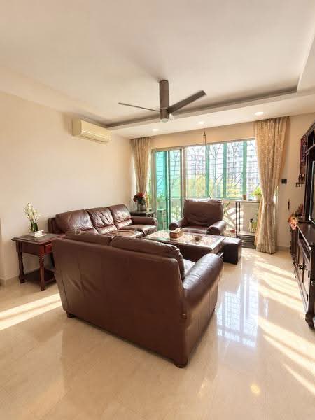 Guilin View, 20 Bukit Batok Street 52, Dairy Farm / Bukit Panjang / Choa Chu Kang, 3 Bedrooms, 1,259 sqft, Condominium For Rent, by Dayaa Leo, 500285513 - Living Room - PropertyGuru.com.sg