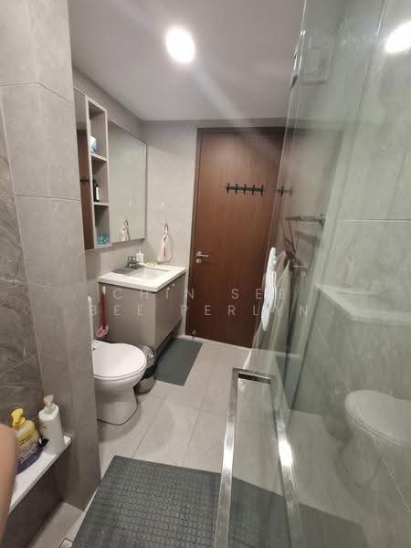 The Visionaire, Canberra Drive, Sembawang / Yishun, 4 Bedrooms, 1,141 sqft, Executive Condominium For Sale, by Chin See Bee Perlyn, 500285514 - Bathroom - PropertyGuru.com.sg