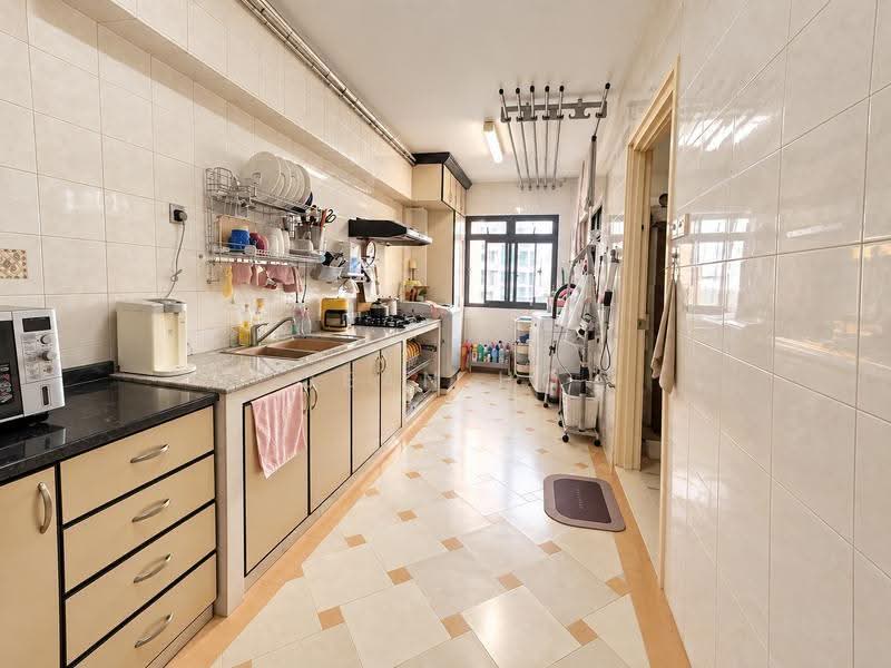 596B Ang Mo Kio Street 52, 596B Ang Mo Kio Street 52, Ang Mo Kio / Bishan / Thomson, 3 Bedrooms, 1,001 sqft, HDB Flat For Sale, by Jean Ho, 500285516 - Kitchen - PropertyGuru.com.sg