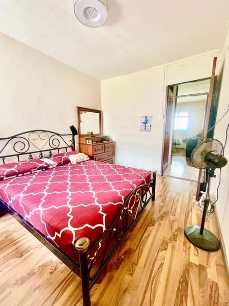 107 Ang Mo Kio Avenue 4, 107 Ang Mo Kio Avenue 4, Ang Mo Kio / Bishan / Thomson, 3 Bedrooms, 796 sqft, HDB Flat For Sale, by Mohd Yussaini, 500285519 - Bedroom - PropertyGuru.com.sg