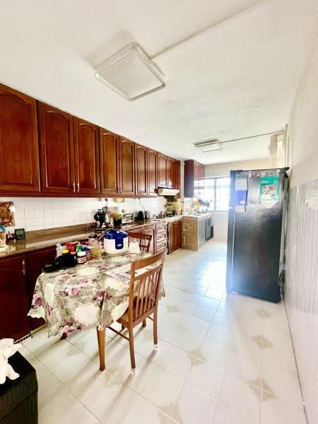 107 Ang Mo Kio Avenue 4, 107 Ang Mo Kio Avenue 4, Ang Mo Kio / Bishan / Thomson, 3 Bedrooms, 796 sqft, HDB Flat For Sale, by Mohd Yussaini, 500285519 - Kitchen - PropertyGuru.com.sg