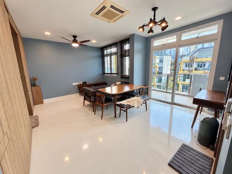 Parc Rosewood, 71 Rosewood Drive, Admiralty / Woodlands, 4 Bedrooms, 1,625 sqft, Condominium For Sale, by Daryl Tan, 500285526 - Dining Room - PropertyGuru.com.sg