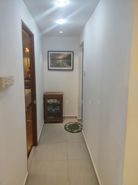 359B Admiralty Drive, 359B Admiralty Drive, Sembawang / Yishun, 2 Bedrooms, 1,023 sqft, HDB Flat For Sale, by Ricky Teo, 500285542 - Corridor - PropertyGuru.com.sg