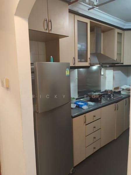 359B Admiralty Drive, 359B Admiralty Drive, Sembawang / Yishun, 2 Bedrooms, 1,023 sqft, HDB Flat For Sale, by Ricky Teo, 500285542 - Kitchen - PropertyGuru.com.sg