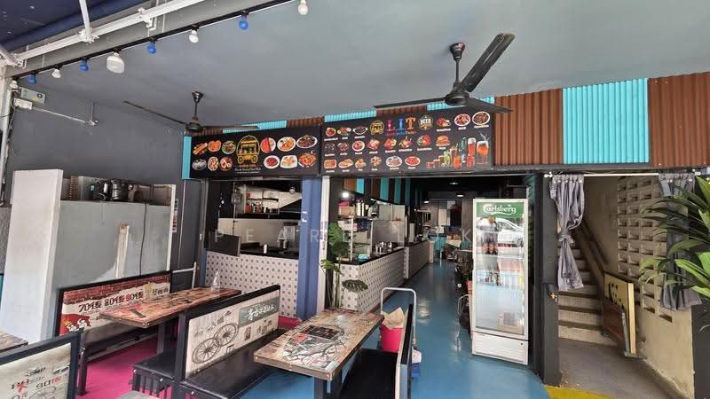 Little India Shop Houses at 28 & 30 Dickson Road, Farrer Park / Serangoon Rd, 2,411 sqft, Food & Beverage For Sale, by Pearl Lok, 500285561 - Exterior - CommercialGuru.com.sg