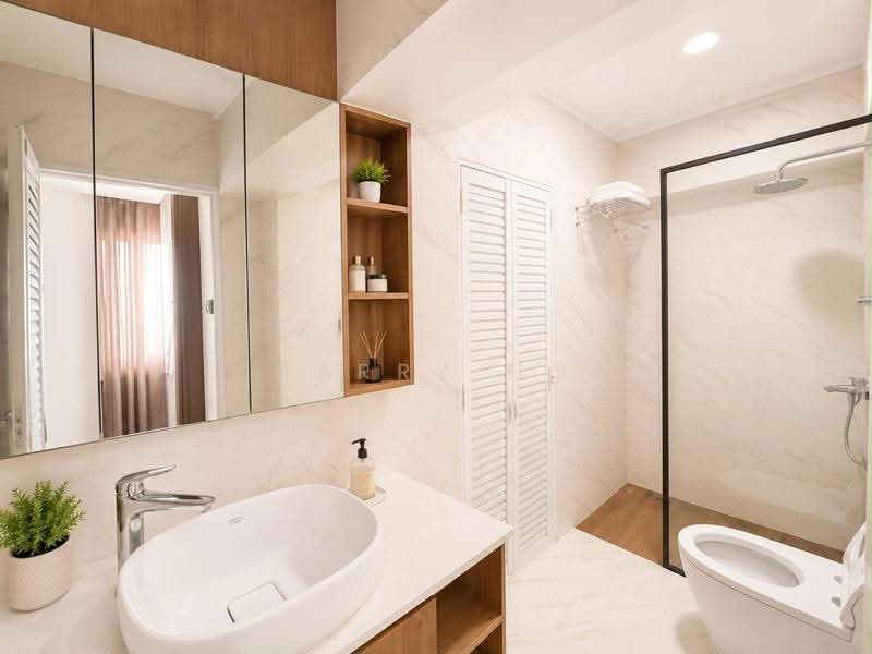 533 Bukit Panjang Ring Road, 533 Bukit Panjang Ring Road, Dairy Farm / Bukit Panjang / Choa Chu Kang, 3 Bedrooms, 1,313 sqft, HDB Flat For Sale, by Barry Ho, 500285570 - Bathroom - PropertyGuru.com.sg