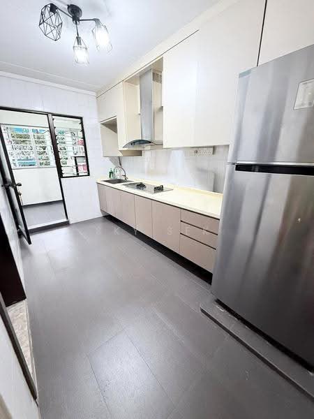 628B Woodlands Ring Road, 628B Woodlands Ring Road, Admiralty / Woodlands, 3 Bedrooms, 1,302 sqft, HDB Flat For Sale, by Sky Sek, 500285591 - Kitchen - PropertyGuru.com.sg