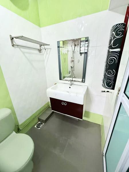 628B Woodlands Ring Road, 628B Woodlands Ring Road, Admiralty / Woodlands, 3 Bedrooms, 1,302 sqft, HDB Flat For Sale, by Sky Sek, 500285591 - Bathroom - PropertyGuru.com.sg