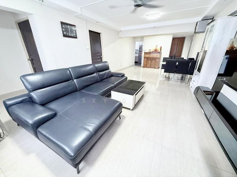 628B Woodlands Ring Road, 628B Woodlands Ring Road, Admiralty / Woodlands, 3 Bedrooms, 1,302 sqft, HDB Flat For Sale, by Sky Sek, 500285591 - Living Room - PropertyGuru.com.sg