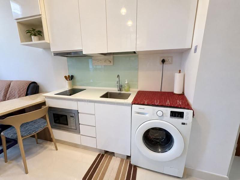 Urban Vista, 2 Tanah Merah Kechil Link, Bedok / Upper East Coast, 2 Bedrooms, 560 sqft, Condominium For Sale, by Chew Lih Yuan, 500285600 - Kitchen - PropertyGuru.com.sg