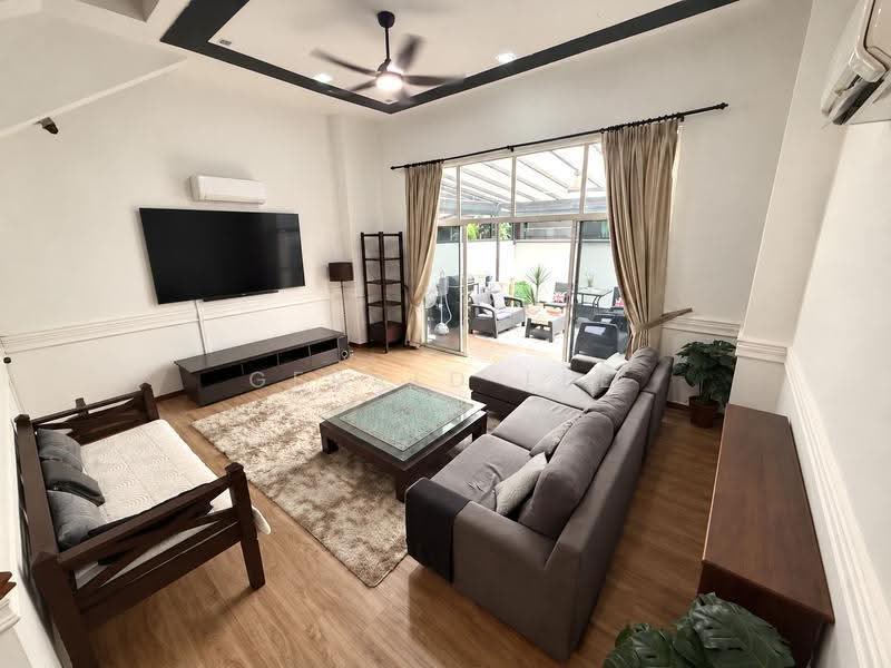 Loyang Villas, Loyang Rise, Changi Airport / Changi Village, 5 Bedrooms, 3,000 sqft, Terraced House For Sale, by Gerald Lee, 500285601 - PropertyGuru.com.sg