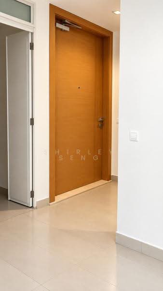 Marina Bay Residences, 18 Marina Boulevard, Boat Quay / Raffles Place / Marina, 3 Bedrooms, 1,991 sqft, Condominium For Rent, by Shirley Seng, 500285602 - Entrance - PropertyGuru.com.sg