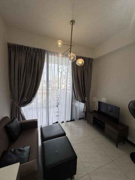 Gem Residences, Balestier / Toa Payoh, 1 Bedroom, 420 sqft, Condominium For Sale, by Jeslyn Leow, 500285641 - Living Room - PropertyGuru.com.sg