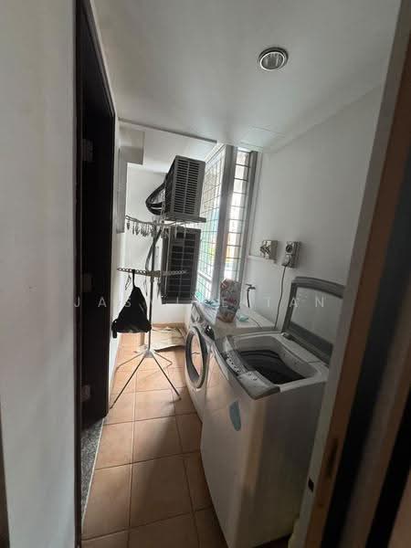 UE Square, 205 River Valley Road, Orchard / River Valley, 3 Bedrooms, 1,625 sqft, Condominium For Rent, by Jasmine Tan, 500285671 - Interior - PropertyGuru.com.sg
