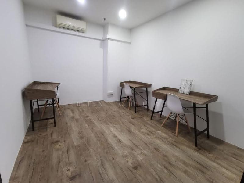 Tradehub 21, 18 Boon Lay Way, Boon Lay / Jurong / Tuas, 134 sqft, Light Industrial (B1) For Rent, by Ben Chew, 500285672 - Study - CommercialGuru.com.sg