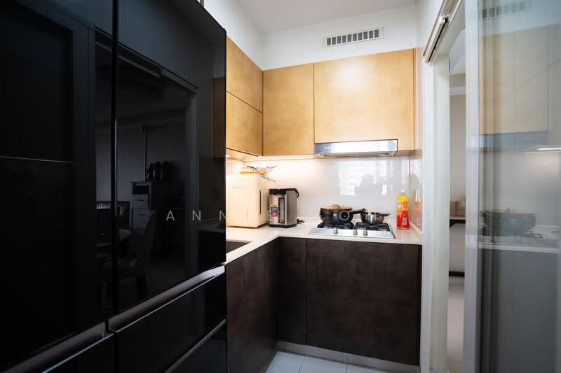 588D Ang Mo Kio Street 52, 588D Ang Mo Kio Street 52, Ang Mo Kio / Bishan / Thomson, 3 Bedrooms, 980 sqft, HDB Flat For Sale, by Annie Goh, 500285677 - Kitchen - PropertyGuru.com.sg