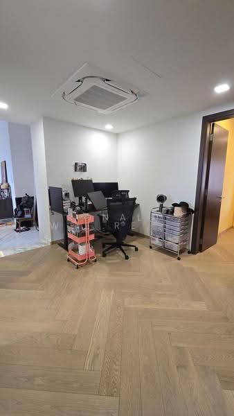Four Seasons Park, 8 Cuscaden Walk, Tanglin / Holland / Bukit Timah, 4 Bedrooms, 2,259 sqft, Condominium For Rent, by RUTH, 500285687 - Study - PropertyGuru.com.sg