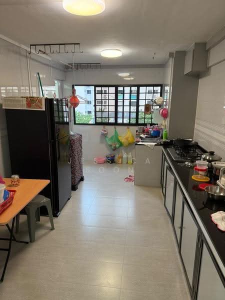 231 Jurong East Street 21, 231 Jurong East Street 21, Boon Lay / Jurong / Tuas, 2 Bedrooms, 721 sqft, HDB Flat For Rent, by Jessica Soon, 500285690 - Kitchen - PropertyGuru.com.sg