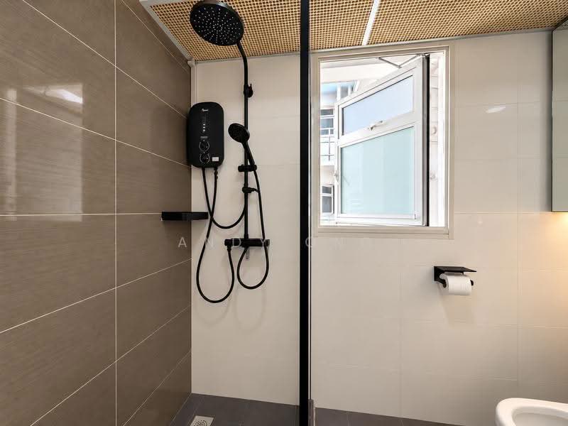627B Tampines Street 61, 627B Tampines Street 61, Pasir Ris / Tampines, 2 Bedrooms, 1,033 sqft, HDB Flat For Sale, by Andy Ong, 500285692 - Master Bathroom - PropertyGuru.com.sg