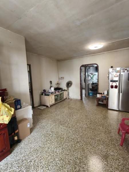 211 Jurong East Street 21, 211 Jurong East Street 21, Boon Lay / Jurong / Tuas, 3 Bedrooms, 1,011 sqft, HDB Flat For Sale, by Lee Eng Chuan, 500285697 - Living Room - PropertyGuru.com.sg