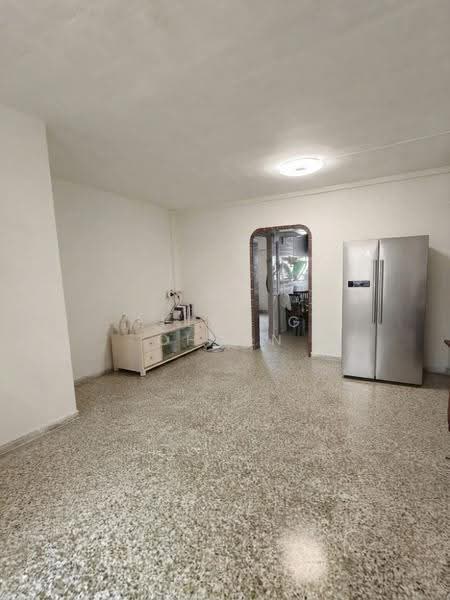 211 Jurong East Street 21, 211 Jurong East Street 21, Boon Lay / Jurong / Tuas, 3 Bedrooms, 1,011 sqft, HDB Flat For Sale, by Lee Eng Chuan, 500285697 - Living Room - PropertyGuru.com.sg