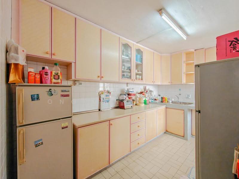 111 Mcnair Road, 111 Mcnair Road, Balestier / Toa Payoh, 3 Bedrooms, 904 sqft, HDB Flat For Sale, by Ong Meng Yean, 500285700 - Kitchen - PropertyGuru.com.sg