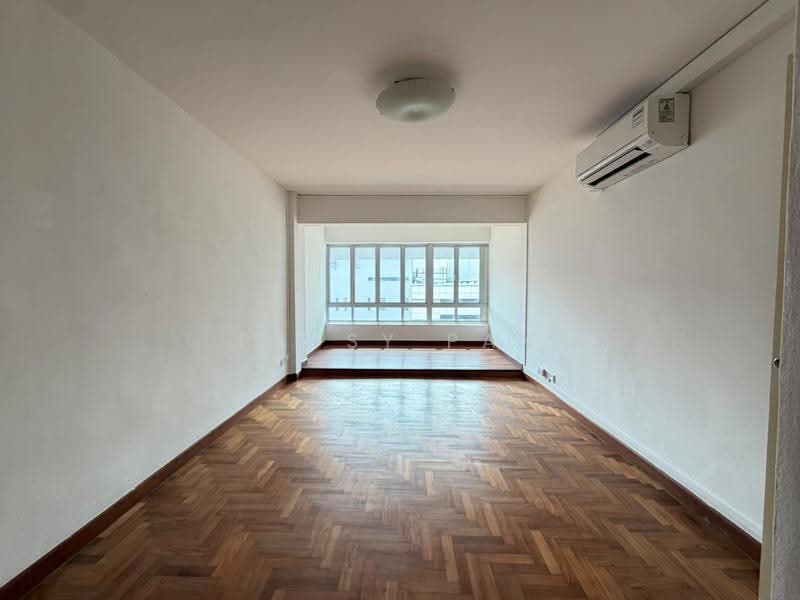 Centrepoint, 176A Orchard Road, Orchard / River Valley, 2 Bedrooms, 1,119 sqft, Apartment For Rent, by Patsy Pan, 500285704 - PropertyGuru.com.sg