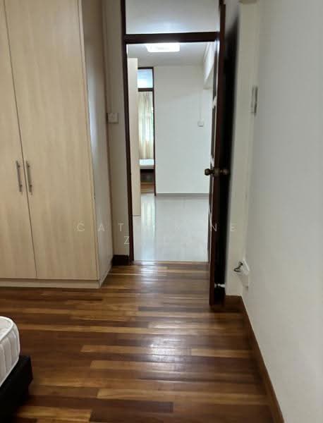 444 Ang Mo Kio Avenue 10, 444 Ang Mo Kio Avenue 10, Ang Mo Kio / Bishan / Thomson, Room Rental, 180 sqft, HDB Flat For Rent, by Catherine Zhou, 500285710 - Corridor - PropertyGuru.com.sg