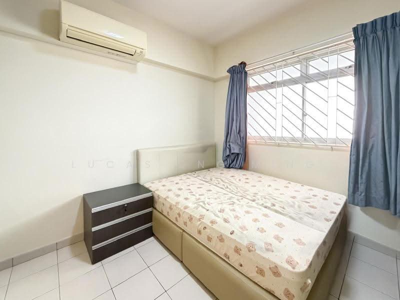 403 Yishun Avenue 6, 403 Yishun Avenue 6, Sembawang / Yishun, 3 Bedrooms, 904 sqft, HDB Flat For Sale, by Lucas Ong Ming Hong, 500285717 - Bedroom - PropertyGuru.com.sg