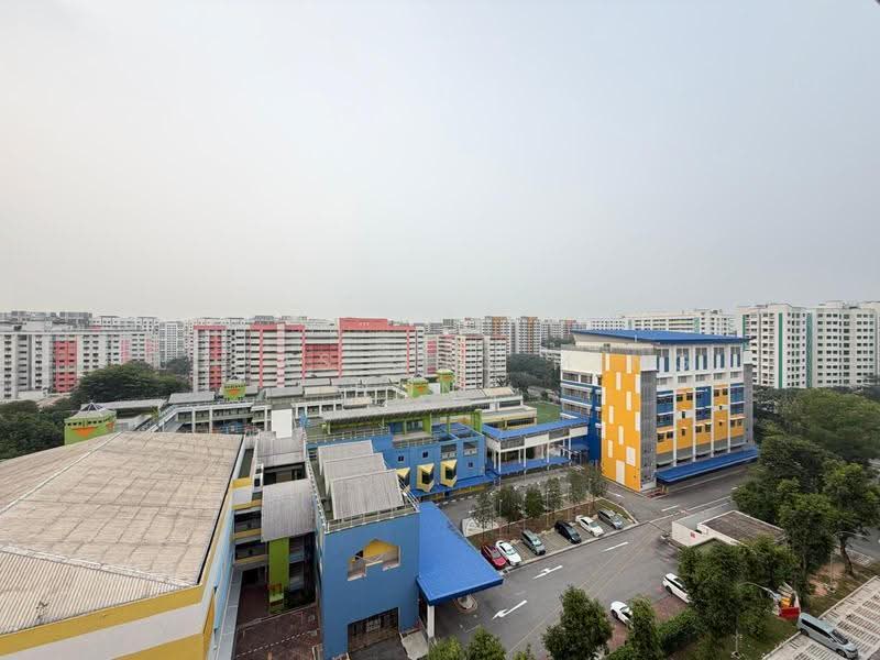 403 Yishun Avenue 6, 403 Yishun Avenue 6, Sembawang / Yishun, 3 Bedrooms, 904 sqft, HDB Flat For Sale, by Lucas Ong Ming Hong, 500285717 - Exterior - PropertyGuru.com.sg