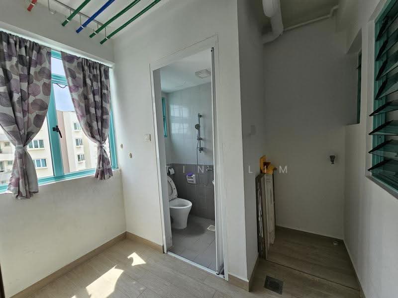 Ballota Park Condo, 152 Mariam Way, Changi Airport / Changi Village, 3 Bedrooms, 1,281 sqft, Condominium For Rent, by Pristine Lim, 500285726 - Bathroom - PropertyGuru.com.sg