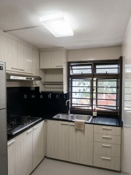 28 Hoy Fatt Road, 28 Hoy Fatt Road, Alexandra / Commonwealth, 2 Bedrooms, 646 sqft, HDB Flat For Sale, by Shanel Liew, 500285728 - Kitchen - PropertyGuru.com.sg
