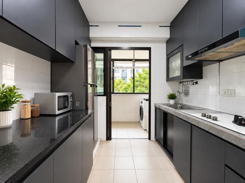 122B Punggol Edge, 122B Edgedale Plains, Hougang / Punggol / Sengkang, 2 Bedrooms, 732 sqft, HDB Flat For Sale, by Terence Choo, 500285735 - Kitchen - PropertyGuru.com.sg
