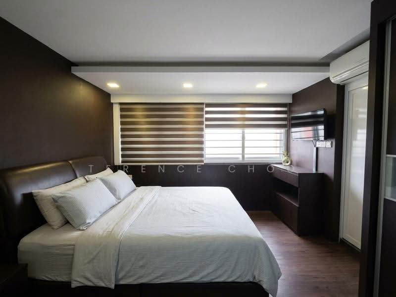94E Bedok North Avenue 4, 94E Bedok North Avenue 4, Bedok / Upper East Coast, 4 Bedrooms, 1,421 sqft, HDB Flat For Sale, by Terence Choo, 500285748 - Master Bedroom - PropertyGuru.com.sg