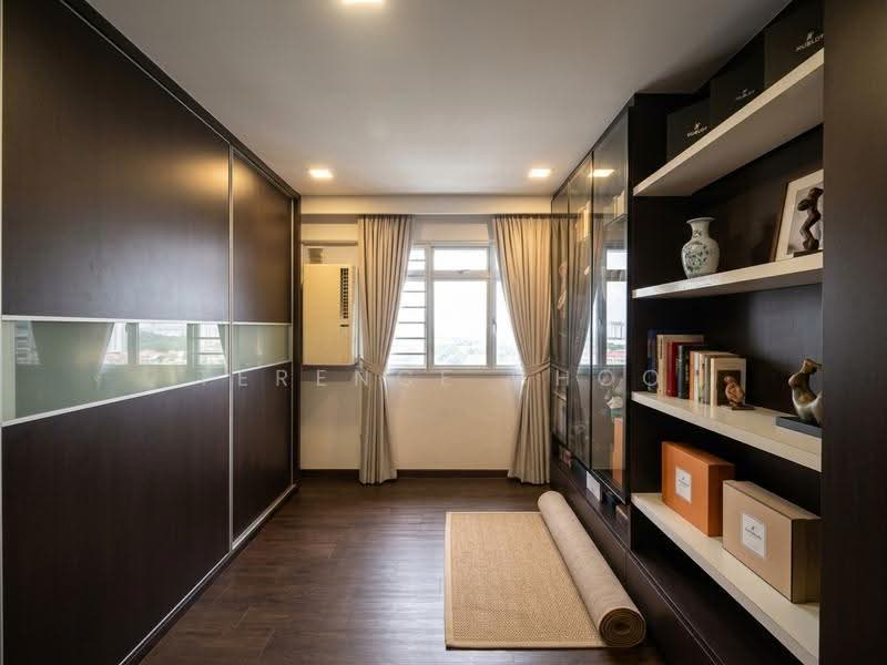 94E Bedok North Avenue 4, 94E Bedok North Avenue 4, Bedok / Upper East Coast, 4 Bedrooms, 1,421 sqft, HDB Flat For Sale, by Terence Choo, 500285748 - Common Bedroom - PropertyGuru.com.sg
