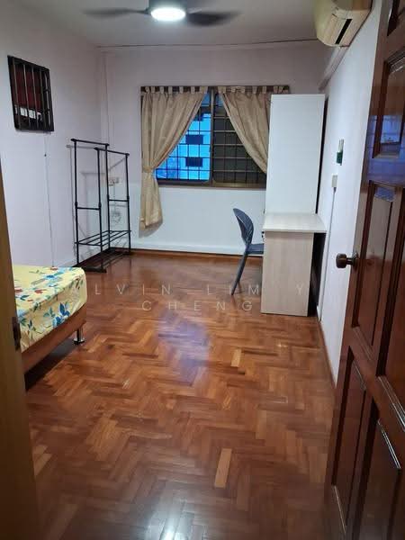 667 Choa Chu Kang Crescent, 667 Choa Chu Kang Crescent, Dairy Farm / Bukit Panjang / Choa Chu Kang, Room Rental, 200 sqft, HDB Flat For Rent, by Alvin Lim Yi Cheng, 500285753 - Bedroom - PropertyGuru.com.sg