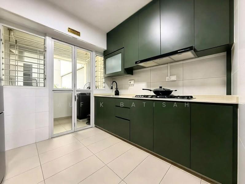 619A Tampines Street 61, 619A Tampines Street 61, Pasir Ris / Tampines, 3 Bedrooms, 1,001 sqft, HDB Flat For Sale, by Taufik Batisah, 500285761 - Kitchen - PropertyGuru.com.sg