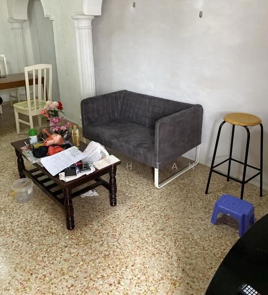 19 Eunos Crescent, 19 Eunos Crescent, Eunos / Geylang / Paya Lebar, 2 Bedrooms, 700 sqft, HDB Flat For Rent, by Keith Tan, 500285764 - Living Room - PropertyGuru.com.sg