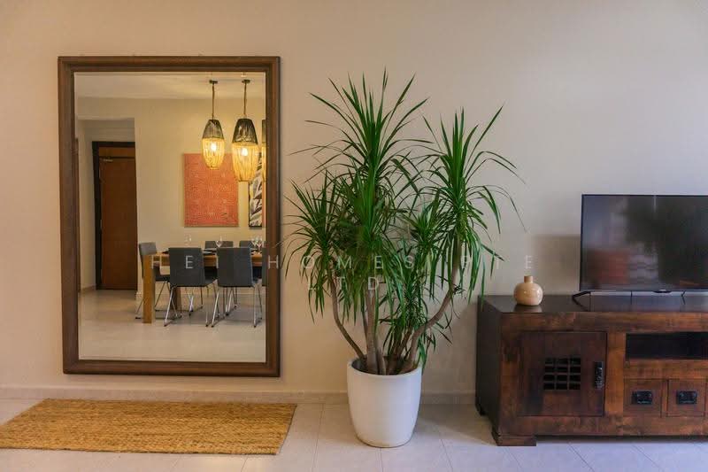 Central Green, 1 Jalan Membina, Alexandra / Commonwealth, Room Rental, 110 sqft, Condominium For Rent, by Hei Homes, 500285766 - Dining Room - PropertyGuru.com.sg