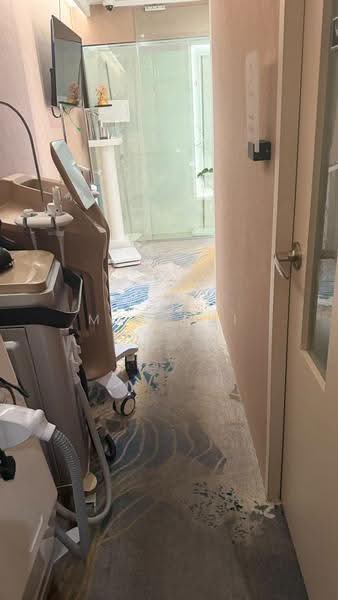 International Plaza, 10 Anson Road, Chinatown / Tanjong Pagar, 640 sqft, Other Retail For Rent, by May Hui, 500285773 - Corridor - CommercialGuru.com.sg