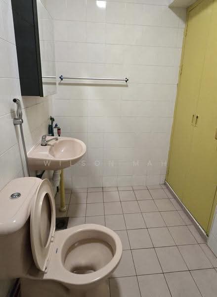 549 Woodlands Drive 44, 549 Woodlands Drive 44, Admiralty / Woodlands, Room Rental, 120 sqft, HDB Flat For Rent, by Wilson Mah, 500285775 - Bathroom - PropertyGuru.com.sg