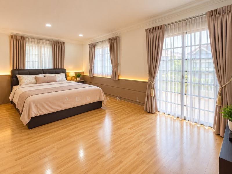 Valley Road, Hougang / Punggol / Sengkang, 6 Bedrooms, 5,000 sqft, Detached House For Sale, by Adrian Lim, 500285777 - Bedroom - PropertyGuru.com.sg