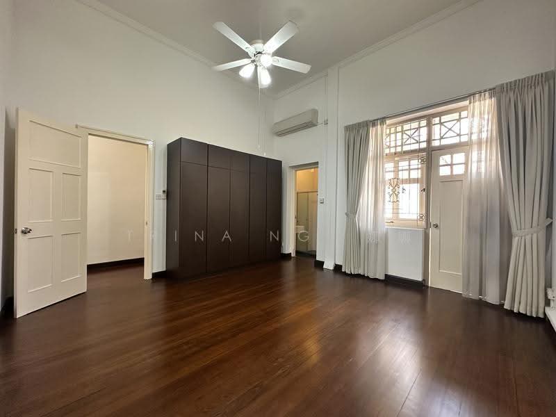 Townerville, McNair Road, Balestier / Toa Payoh, 3 Bedrooms, 2,472 sqft, Conservation House For Rent, by Trina Ng  娜娜, 500285781 - Bedroom - PropertyGuru.com.sg